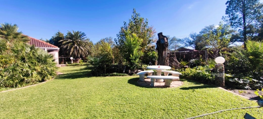 4 Bedroom Property for Sale in Miederpark North West